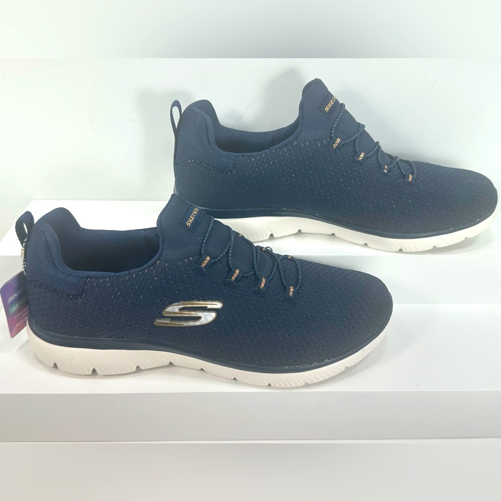 Skechers Navy Blue Women's Sneakers Fits more like 8 1/2